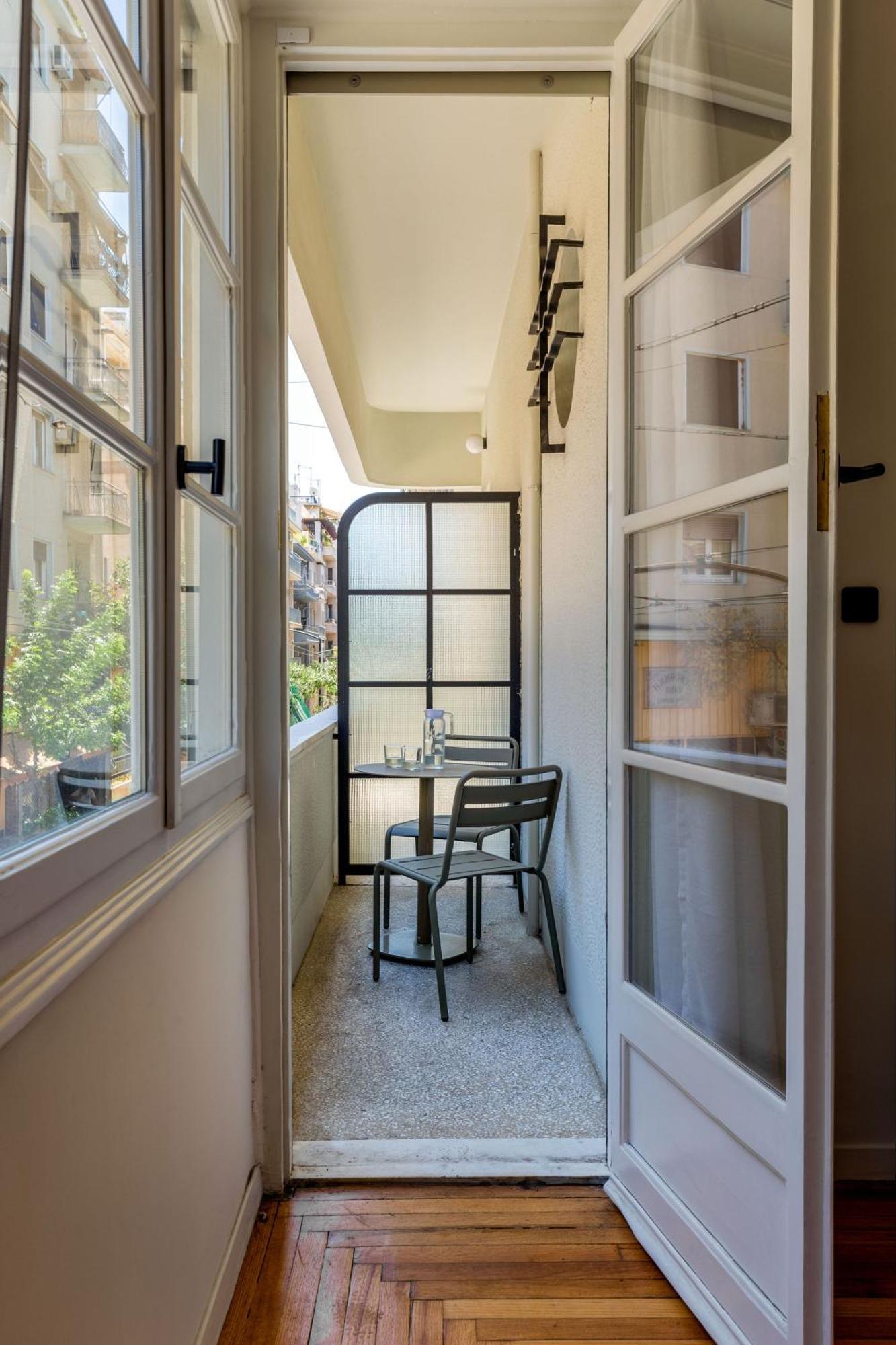 The Met By Zoia Living Apartment Athens Exterior photo